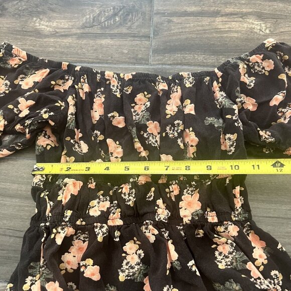 SO Pink Floral  Crop Top Size Small Black Pink - Picture 4 of 5